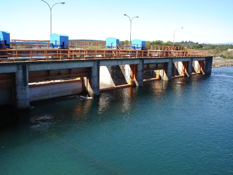 Compuertas de la bocatoma